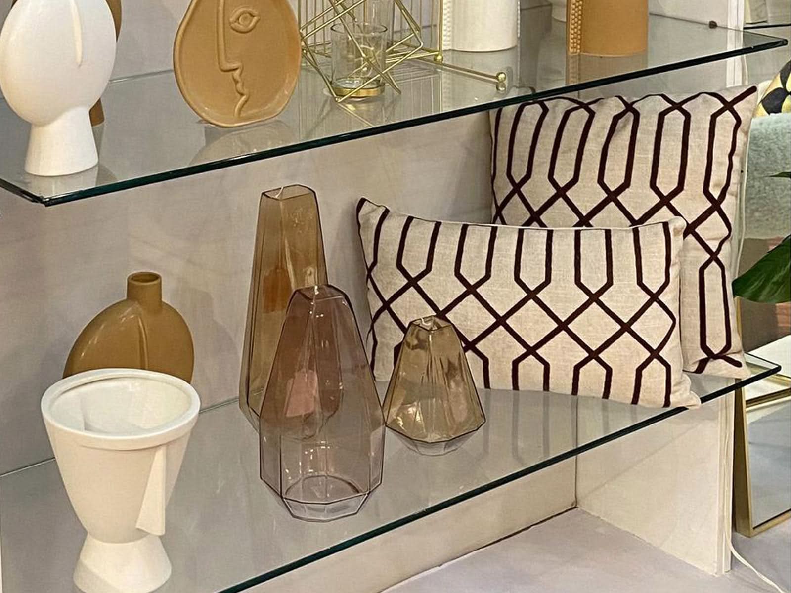 Florero Cristal C/Beige 13x13x33cm