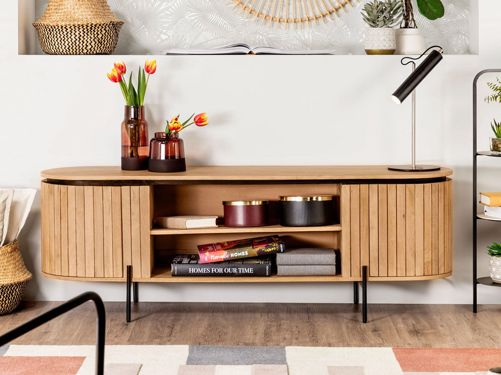 Centro Entretenimiento Licia 2 Puertas