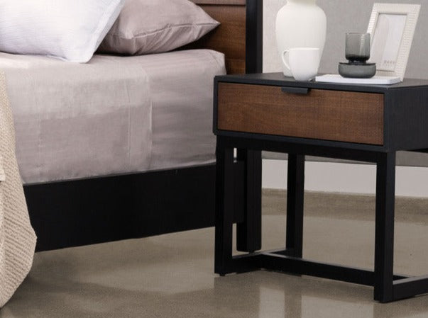 Velador Calabria C/Negro-Miel Wash