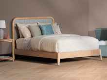 Cama Giotto