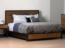 Cama Calabria C/Negro-Miel Wash