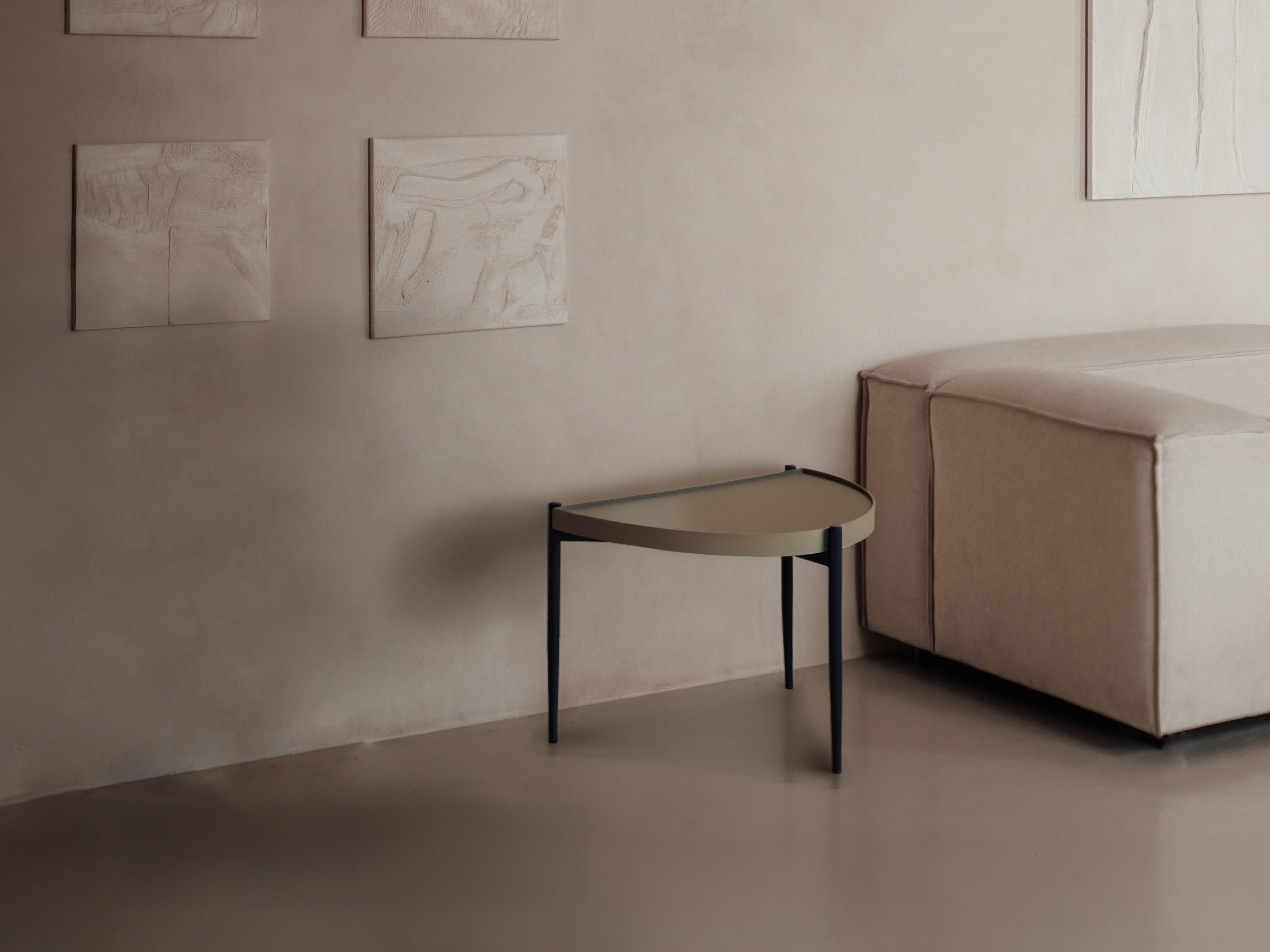 Mesa Auxiliar Icon Semiredonda